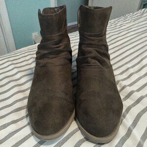 CARLOS BY CARLOS SANTANA WOMENS ANKLE BOOTIE BROWN 8.5